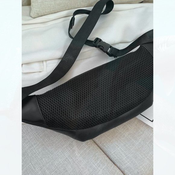 New Front Fanny Pack Black 74 - Picture 3 of 4